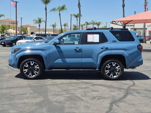 Used 2025 Toyota 4Runner TRD Sport Premium AWD/4WD image 8