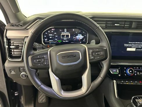 Used 2024 GMC Sierra 1500 Denali AWD/4WD image 15