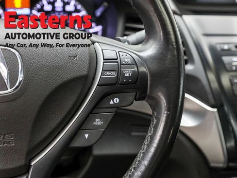 Used 2018 Acura ILX image 17