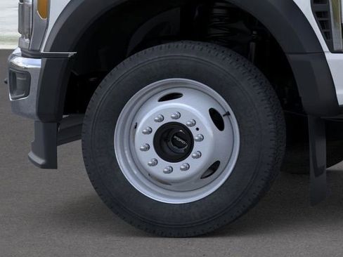 New 2026 Ford F550 4x4 Supercab Super Duty image 19