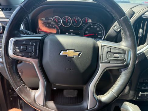 Used 2021 Chevrolet Silverado 1500 LTZ AWD/4WD image 18