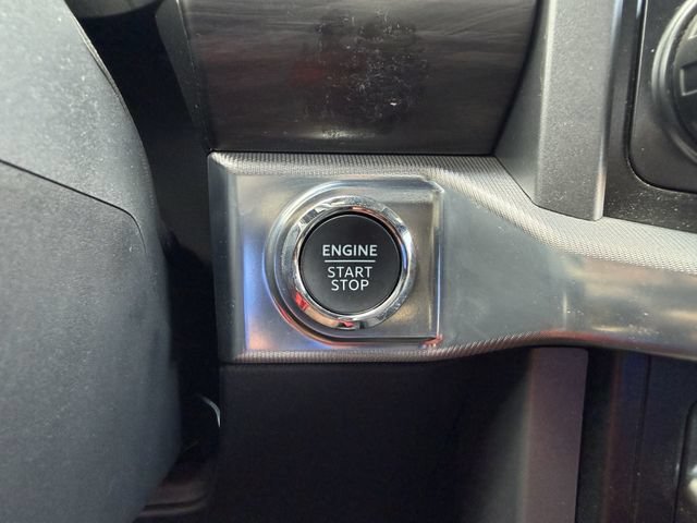 Used 2025 Ford F150 Lariat AWD/4WD image 22