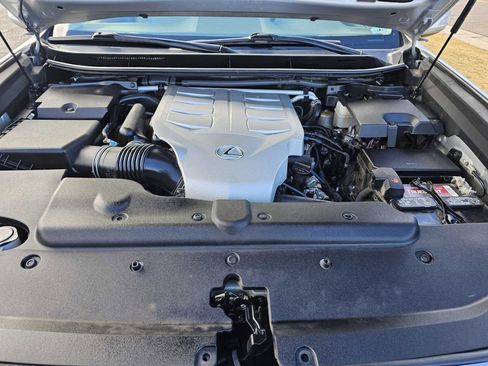 Used 2016 Lexus GX 460 w/ Premium Package image 58