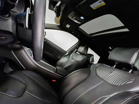 Used 2023 Hyundai Palisade Calligraphy image 23