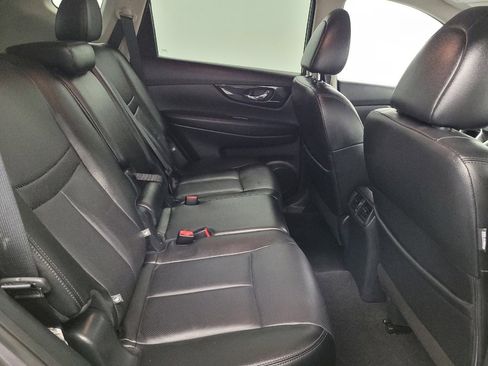 Used 2020 Nissan Rogue SL AWD/4WD image 19