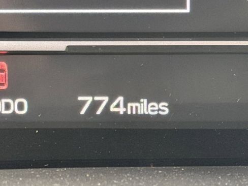 Certified 2025 Toyota GR86 w/ ALL Weather Mat Package (TMS) image 16