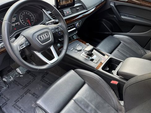 Used 2018 Audi Q5 2.0T Premium Plus w/ Premium Plus Package image 7