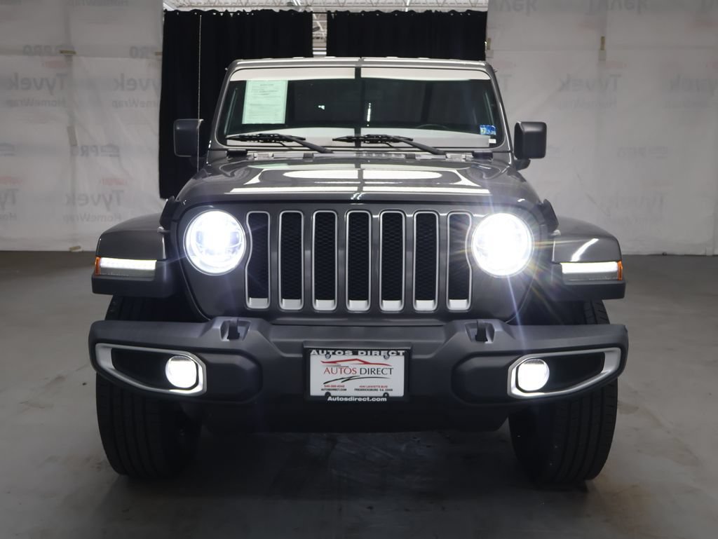 Used 2021 Jeep Wrangler Unlimited Sahara AWD/4WD image 2