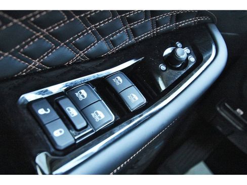 Used 2023 Jeep Grand Cherokee Summit w/ Adv Protech Group IV image 18