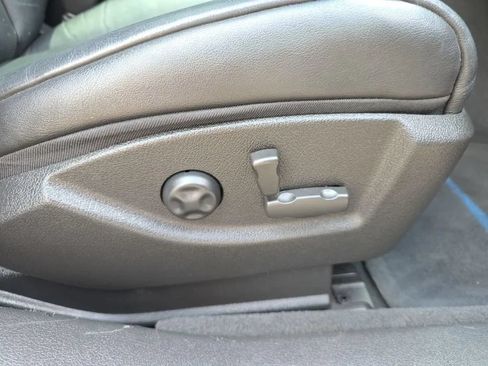 Used 2007 Cadillac STS w/ Preferred Equipment Group RWD image 45