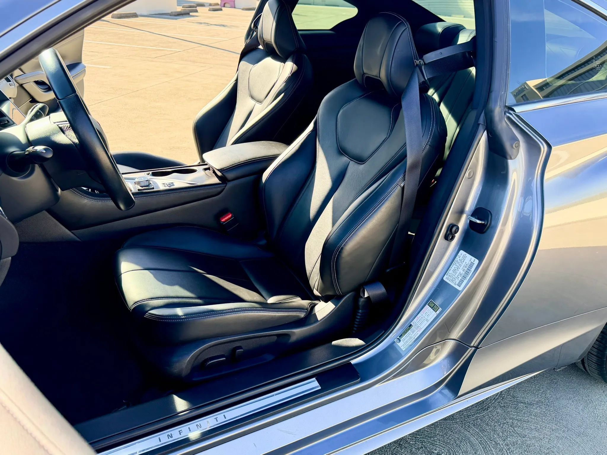 Used 2019 INFINITI Q60 3.0t w/ Cargo Package RWD image 28