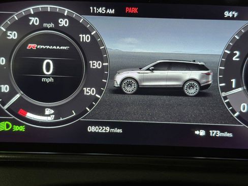 Used 2019 Land Rover Range Rover Velar R-Dynamic SE AWD/4WD image 17