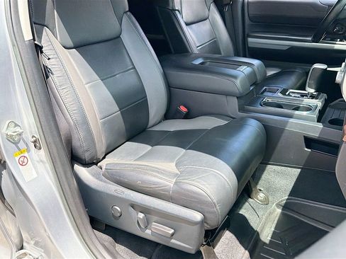 Used 2018 Toyota Tundra Limited AWD/4WD image 30