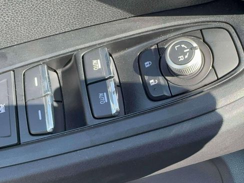 Certified 2025 Subaru Crosstrek 2.5i Limited AWD/4WD image 10