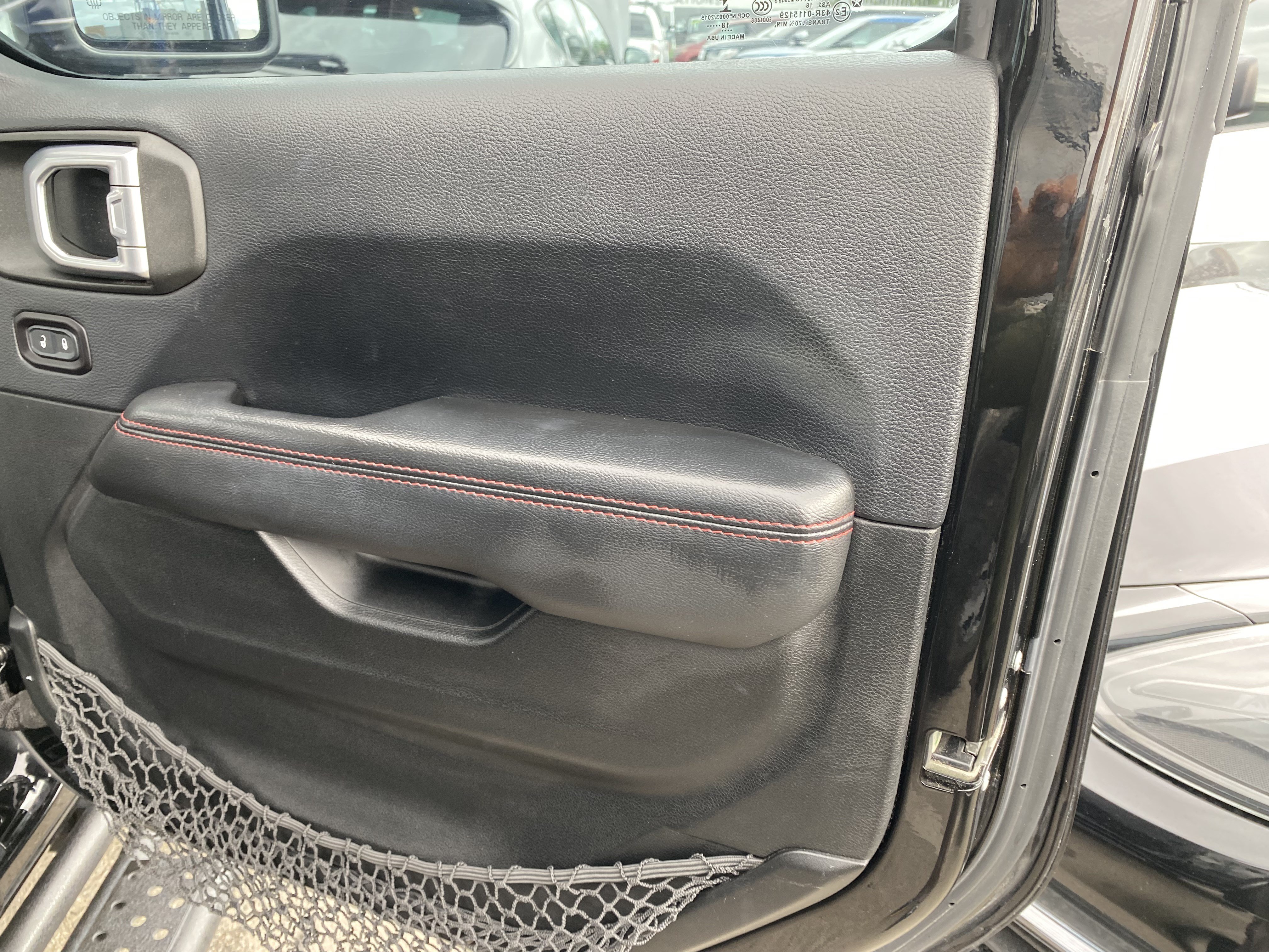 Used 2018 Jeep Wrangler Unlimited Rubicon AWD/4WD image 25