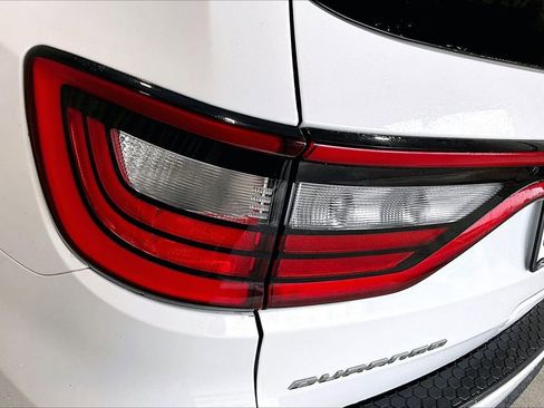 Used 2016 Dodge Durango Limited w/ Nav & Power Liftgate Group RWD image 29