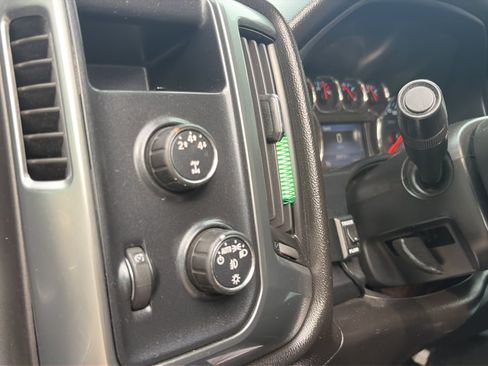 Used 2015 Chevrolet Silverado 2500 LT w/ LT Convenience Package AWD/4WD image 16