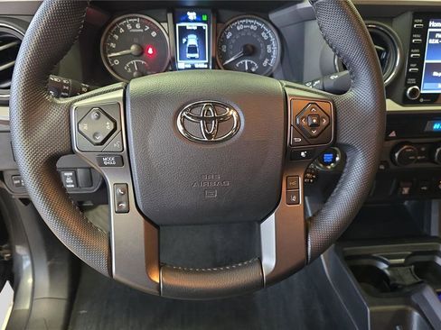 Used 2023 Toyota Tacoma TRD Sport image 21