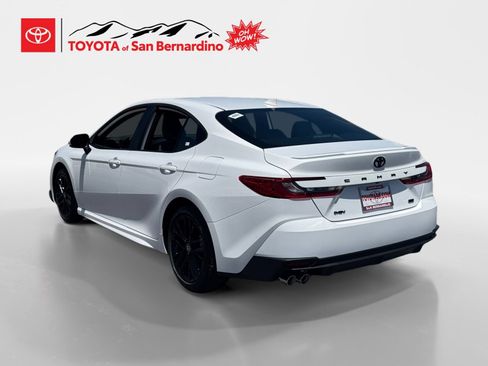 New 2026 Toyota Camry SE FWD image 3