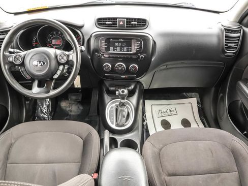 Used 2017 Kia Soul image 26