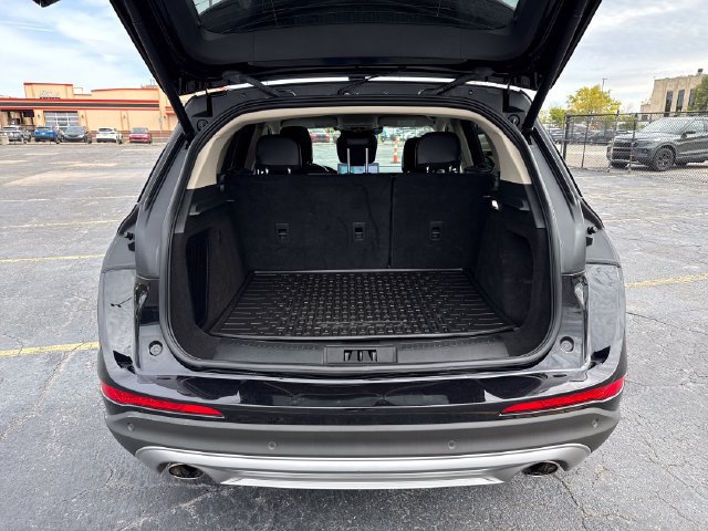 Used 2023 Lincoln Corsair AWD image 25