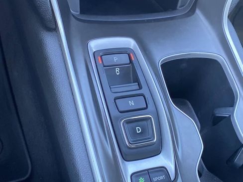 Used 2018 Honda Accord Sport image 19