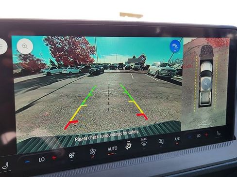 Used 2025 Ford Maverick Tremor image 26