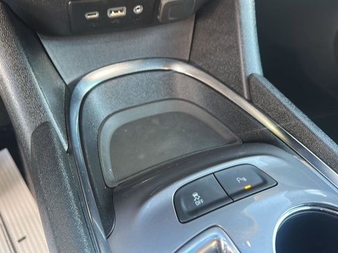 Used 2024 Chevrolet Malibu LT image 35