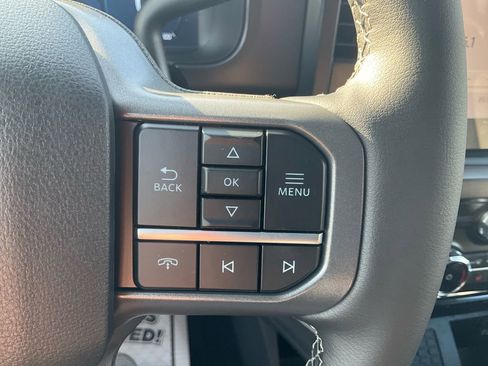 New 2026 Ford F250 Lariat w/ Black Appearance Package image 20