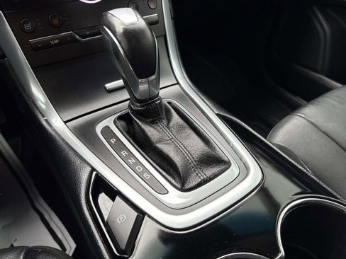 Used 2018 Ford Edge Titanium w/ Equipment Group 301A image 33