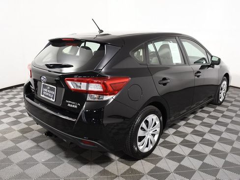 Used 2017 Subaru Impreza 2.0i AWD/4WD image 6