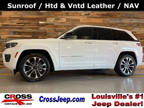 Used 2022 Jeep Grand Cherokee Overland w/ Luxury Tech Group IV AWD/4WD image 1