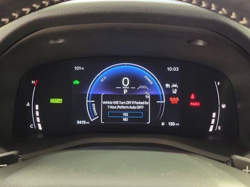Used 2025 Toyota Camry SE FWD image 27