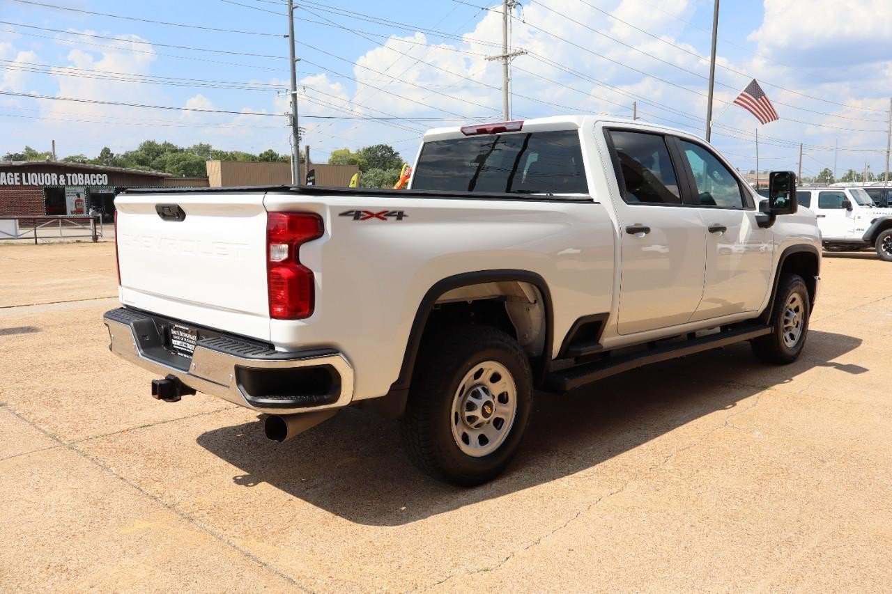 Used 2023 Chevrolet Silverado 3500 W/T w/ WT Convenience Package AWD/4WD image 5