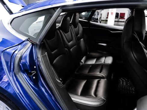 Used 2019 Tesla Model S Long Range AWD/4WD image 29