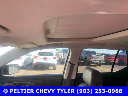 Used 2021 Chevrolet Traverse Premier w/ Redline Edition image 13