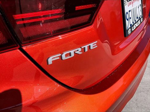 Used 2023 Kia Forte GT-Line w/ GT-Line Premium Package image 30