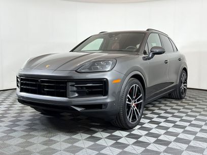 Certified 2025 Porsche Cayenne S
