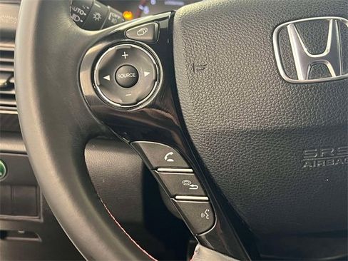 Used 2017 Honda Accord Sport Special Edition image 22