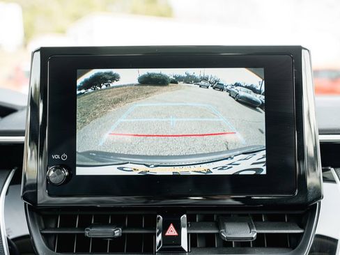 Certified 2026 Toyota Corolla LE image 18