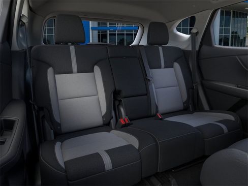 New 2025 Chevrolet Blazer LT w/ Convenience Package image 17