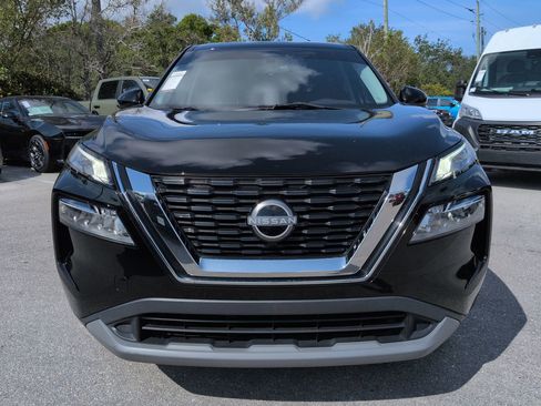 Used 2023 Nissan Rogue SV FWD image 3