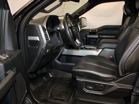 Used 2015 Ford F150 Platinum image 6