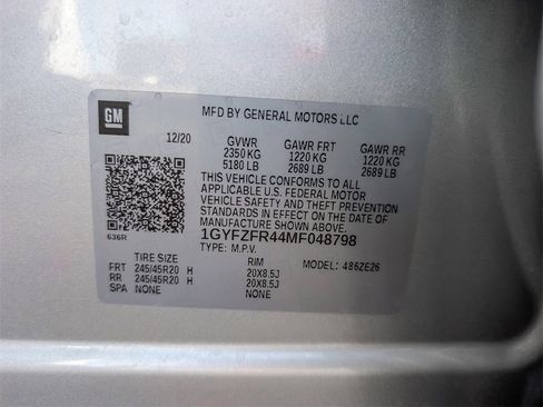 Used 2021 Cadillac XT4 Sport w/ Cold Weather Package image 34