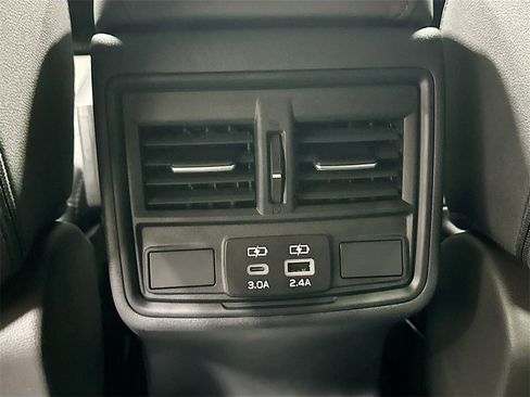 New 2026 Subaru Outback Premium image 25
