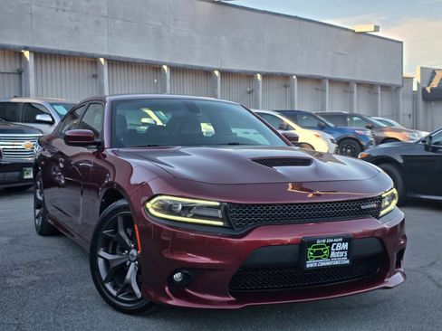 Used 2018 Dodge Charger SXT Plus w/ Quick Order Package 29J image 2