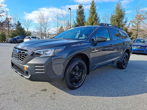 Used 2022 Subaru Outback Wilderness image 3