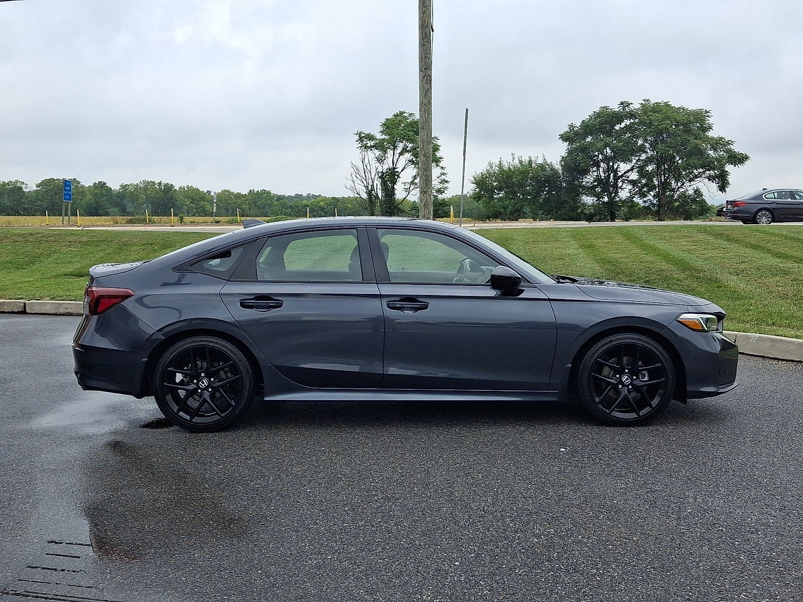 Used 2025 Honda Civic Sport image 7