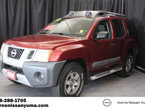 Used 2013 Nissan Xterra PRO-4X AWD/4WD image 3