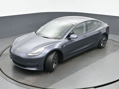 Used 2022 Tesla Model 3 Long Range image 31